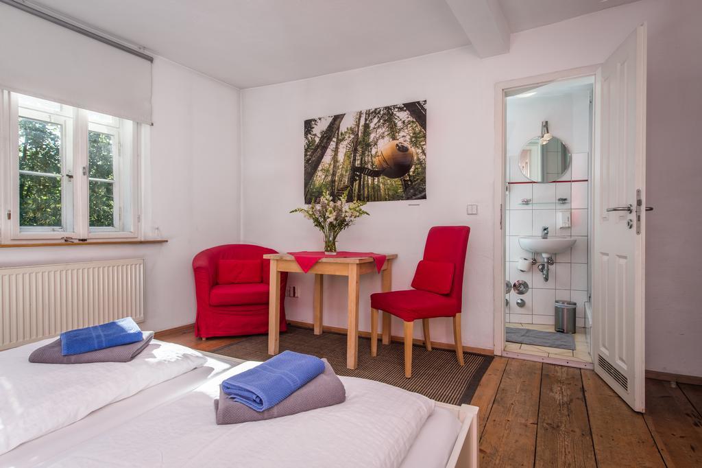 "Goethezimmer" Ferienwohnung Und Zimmer Am Burgplatz ワイマール エクステリア 写真